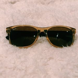 Ray-Ban Wayfarer